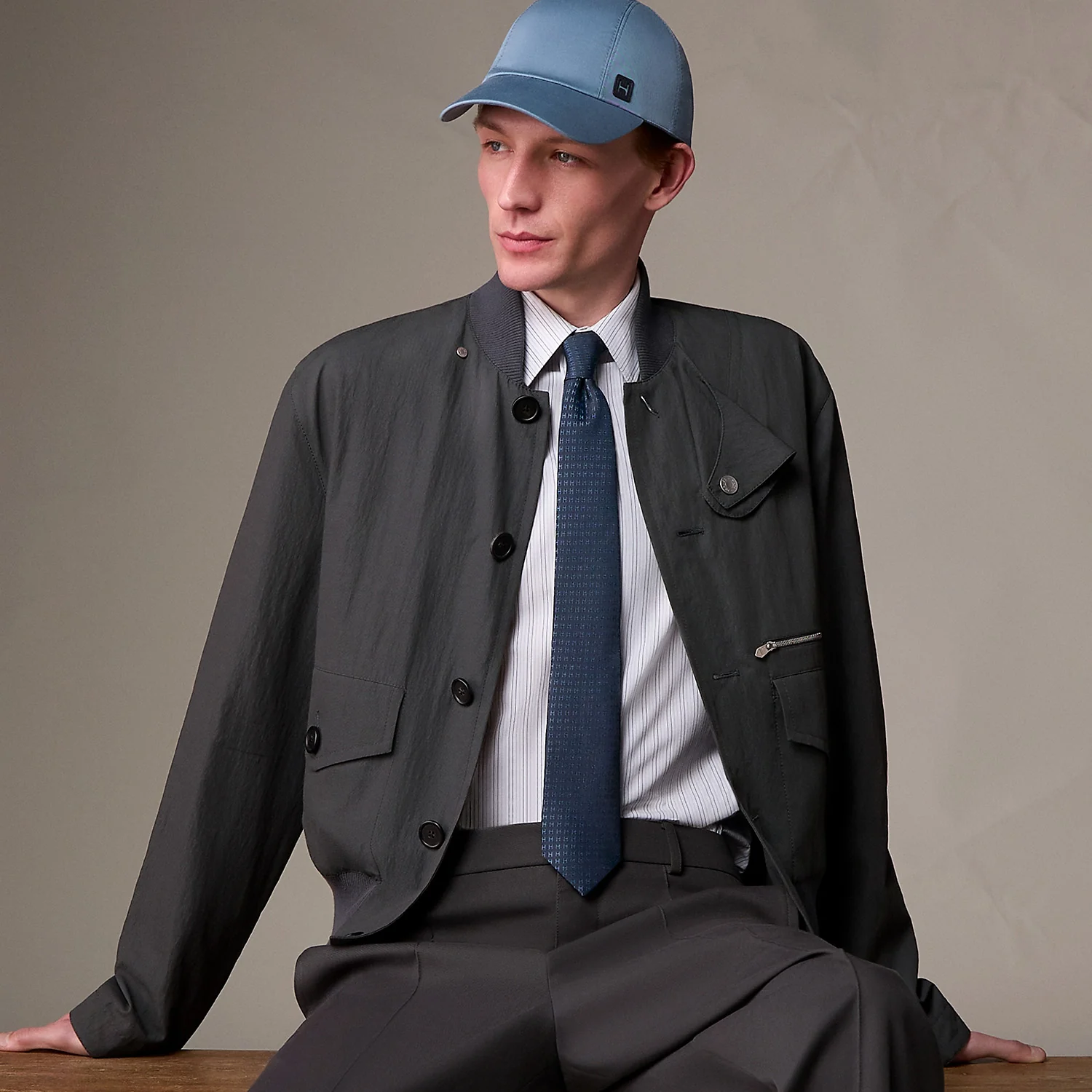 HERMES Faconnee H Bicolore tie - Image 2