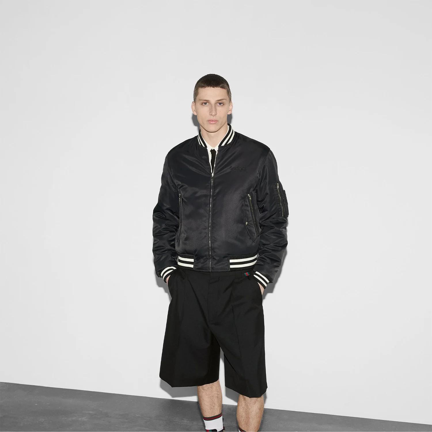 794816 ZAREC 1043 BLACK GUCCI MEN JACKET - Image 4
