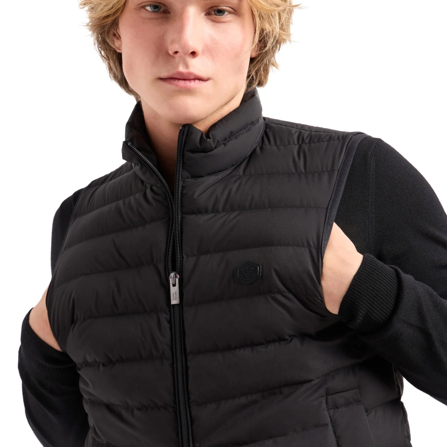 Sleeveless Full-Zip Down Jacket In Quilted Nylon With Eagle Logo Patch - Image 4
