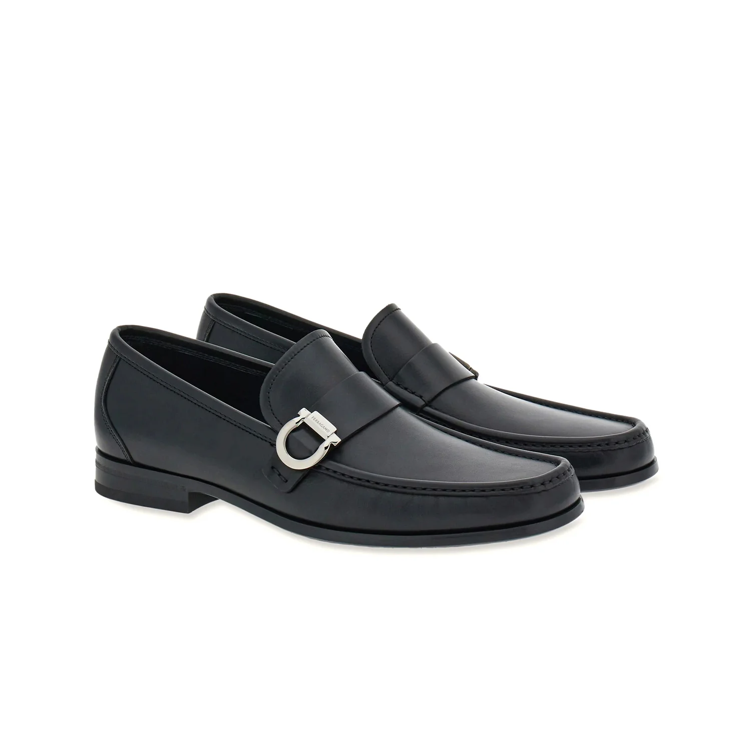 Caspian Moccasin With Gancini Ornament - Image 6