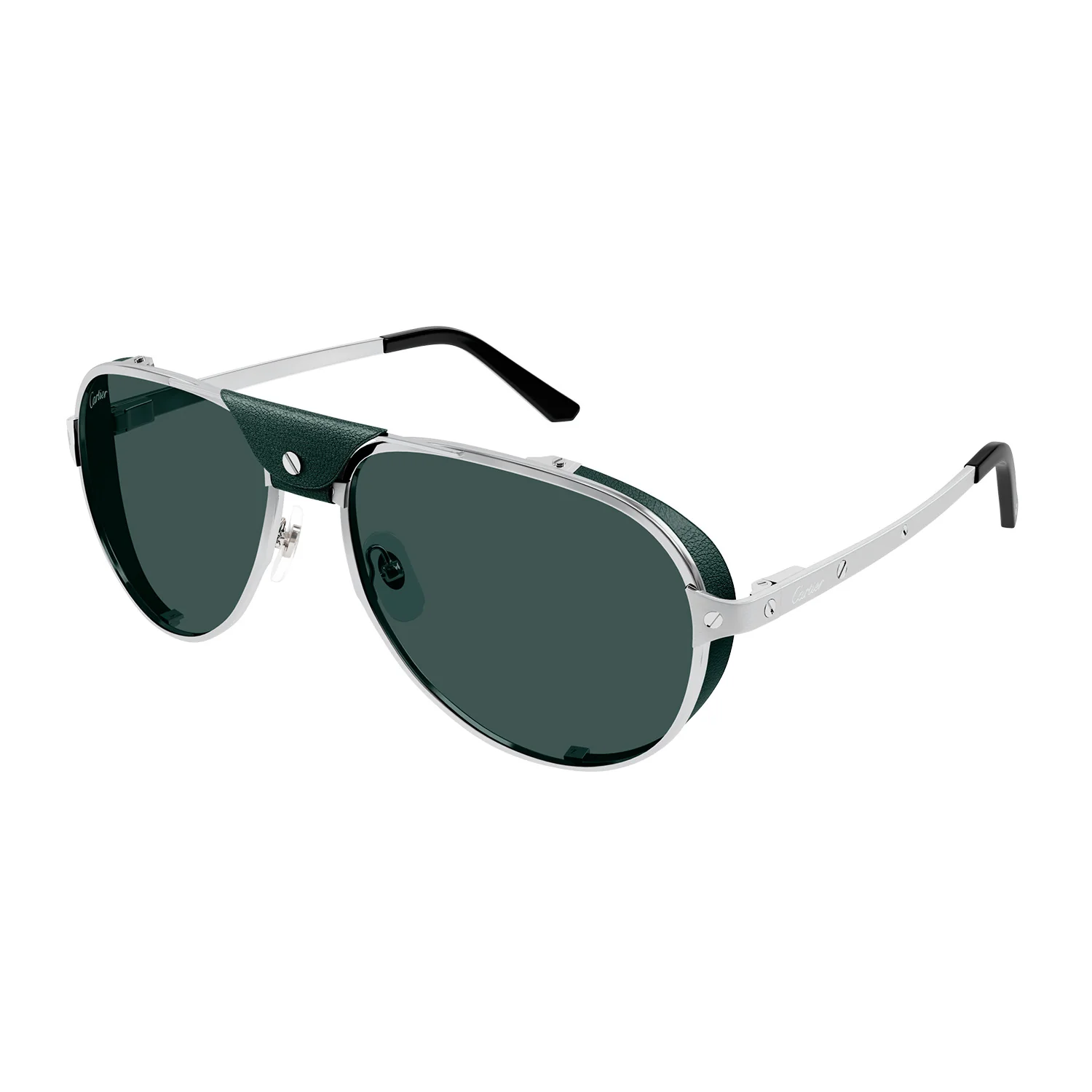 EXCEPTION Masculine pilot shape paired with the iconic Santos