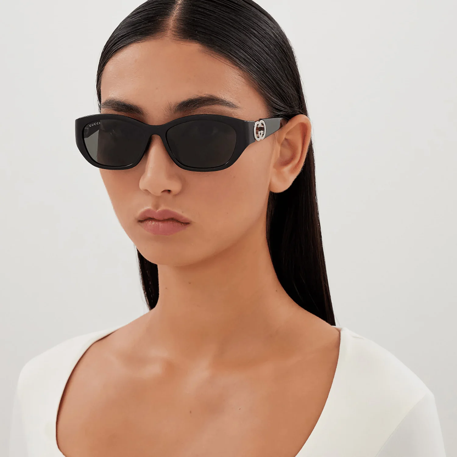Emblem Soft Cat-Eye Shape - Image 4