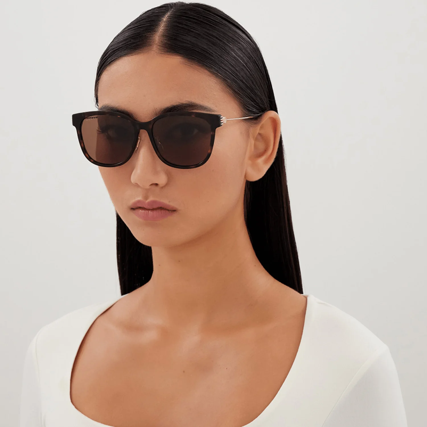 EMBLEM Oversize squared cat-eye shape. GG interlocking logo - Image 4
