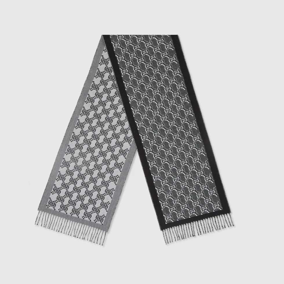 GREY GUCCI MEN SCARF - Image 3