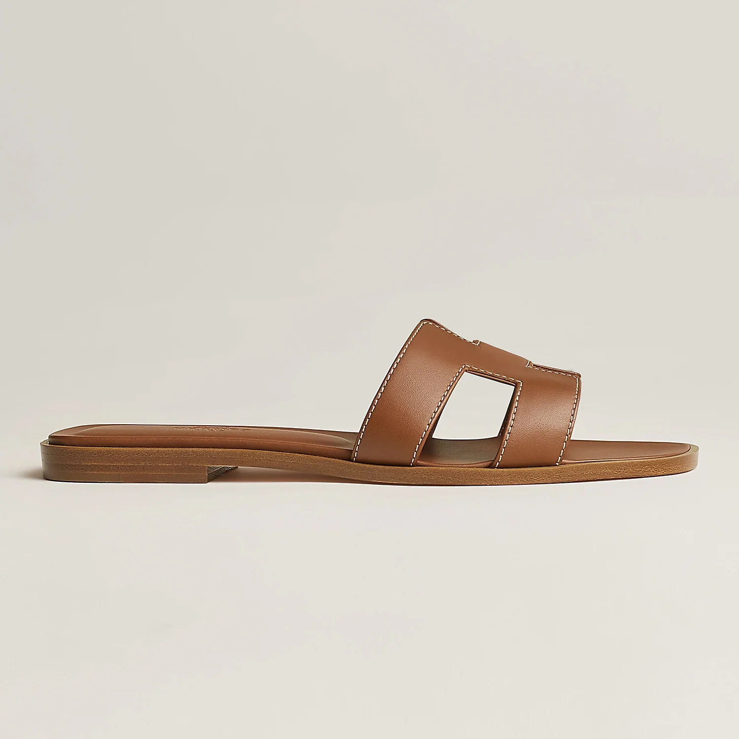 HERMES ORAAN LADIES SANDALS TAN - Image 2