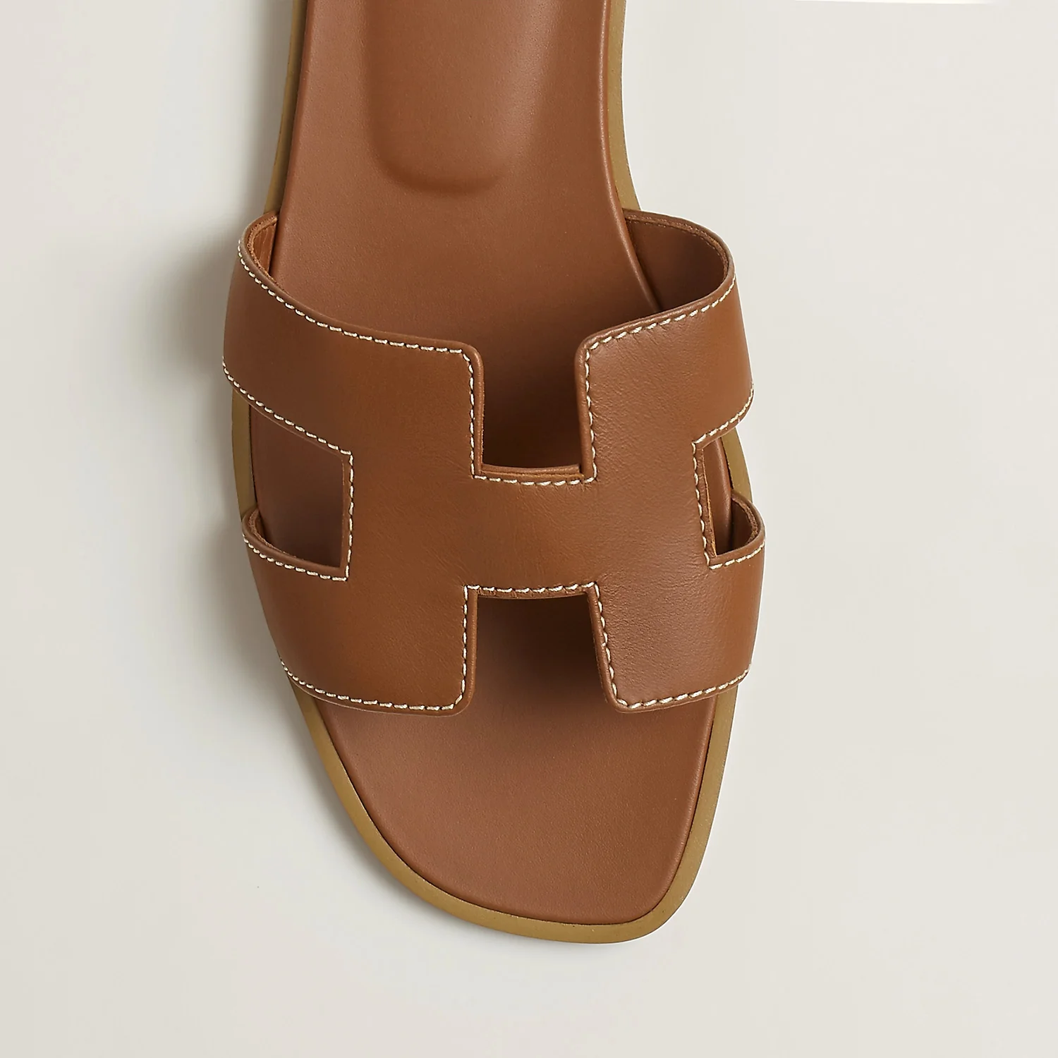 HERMES ORAAN LADIES SANDALS TAN - Image 3