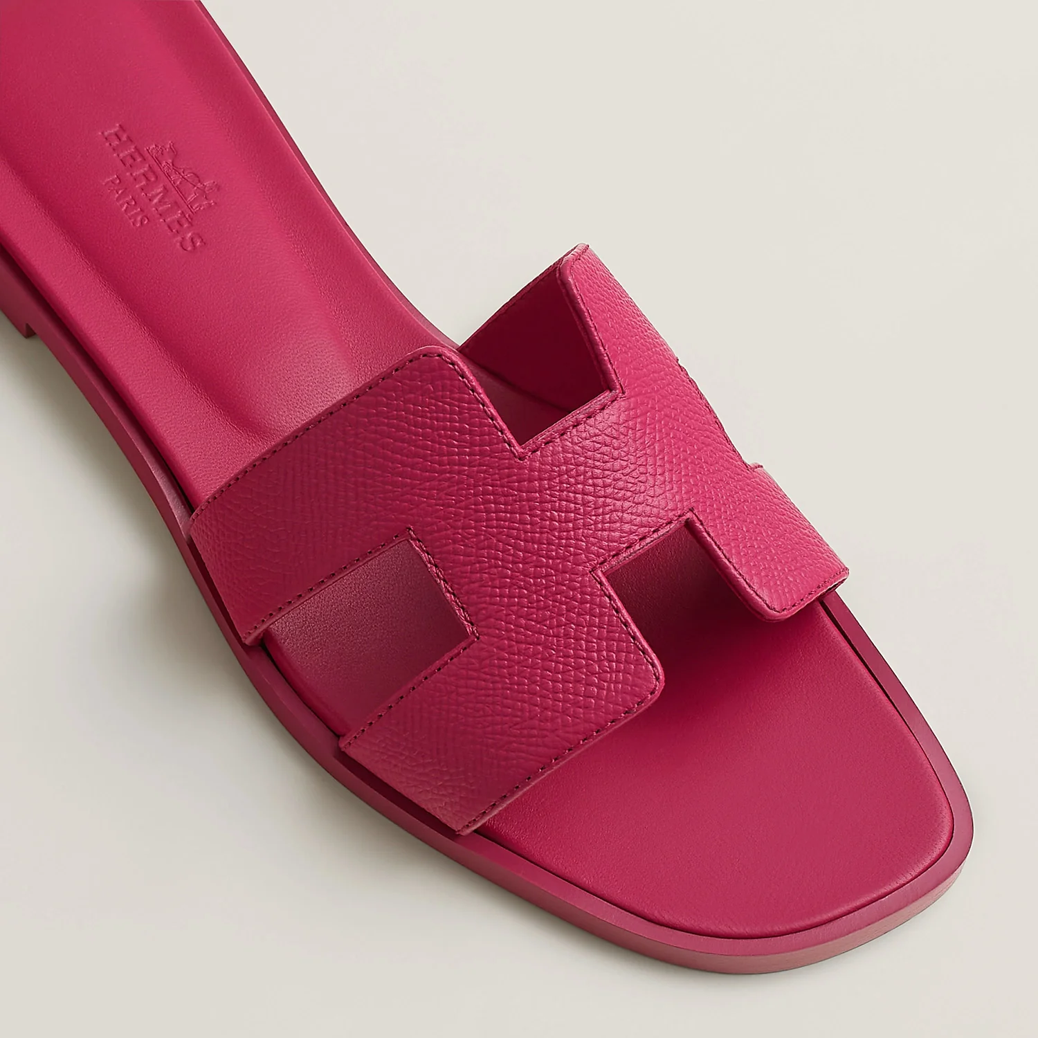 Hermes Oran Slide - Image 2