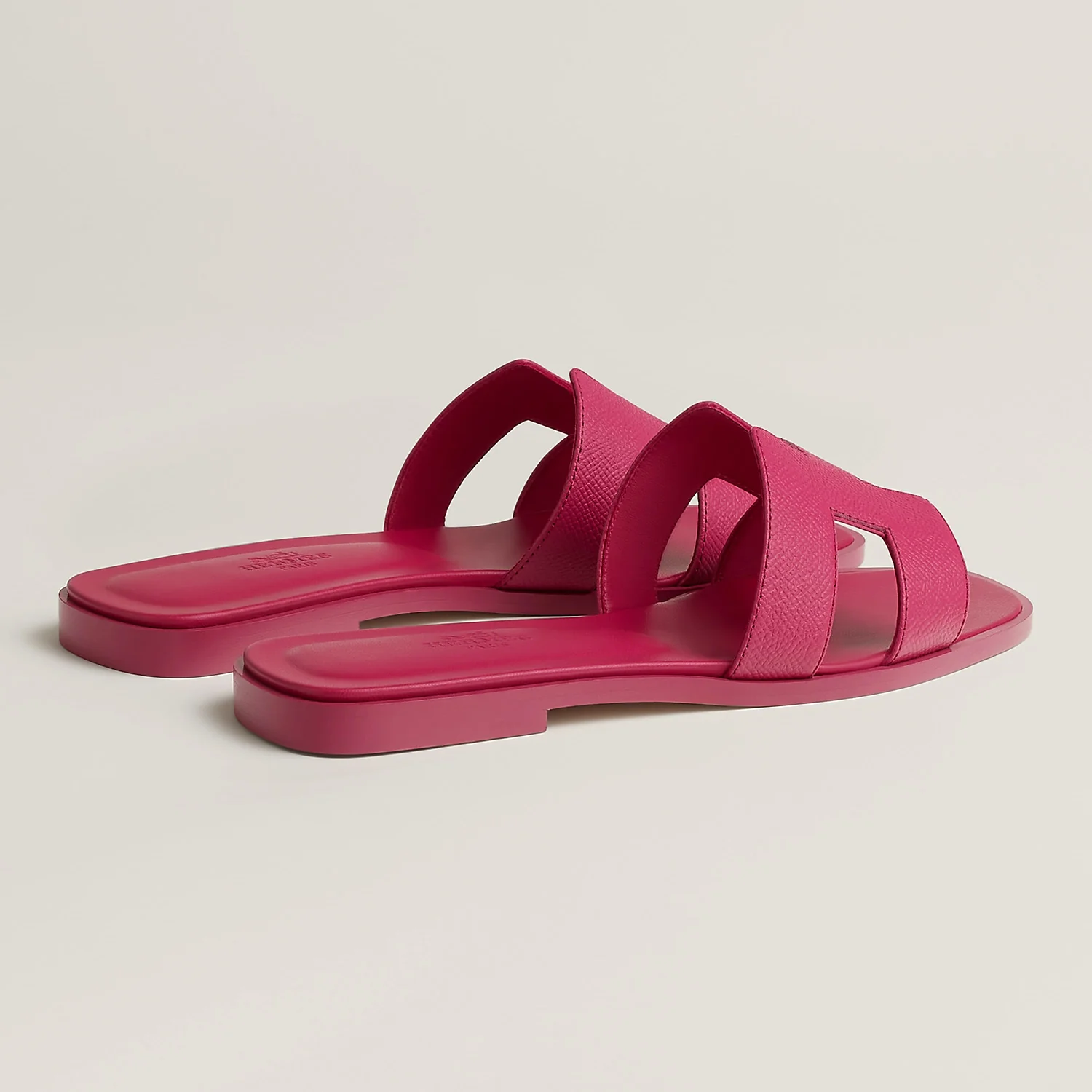 Hermes Oran Slide - Image 3