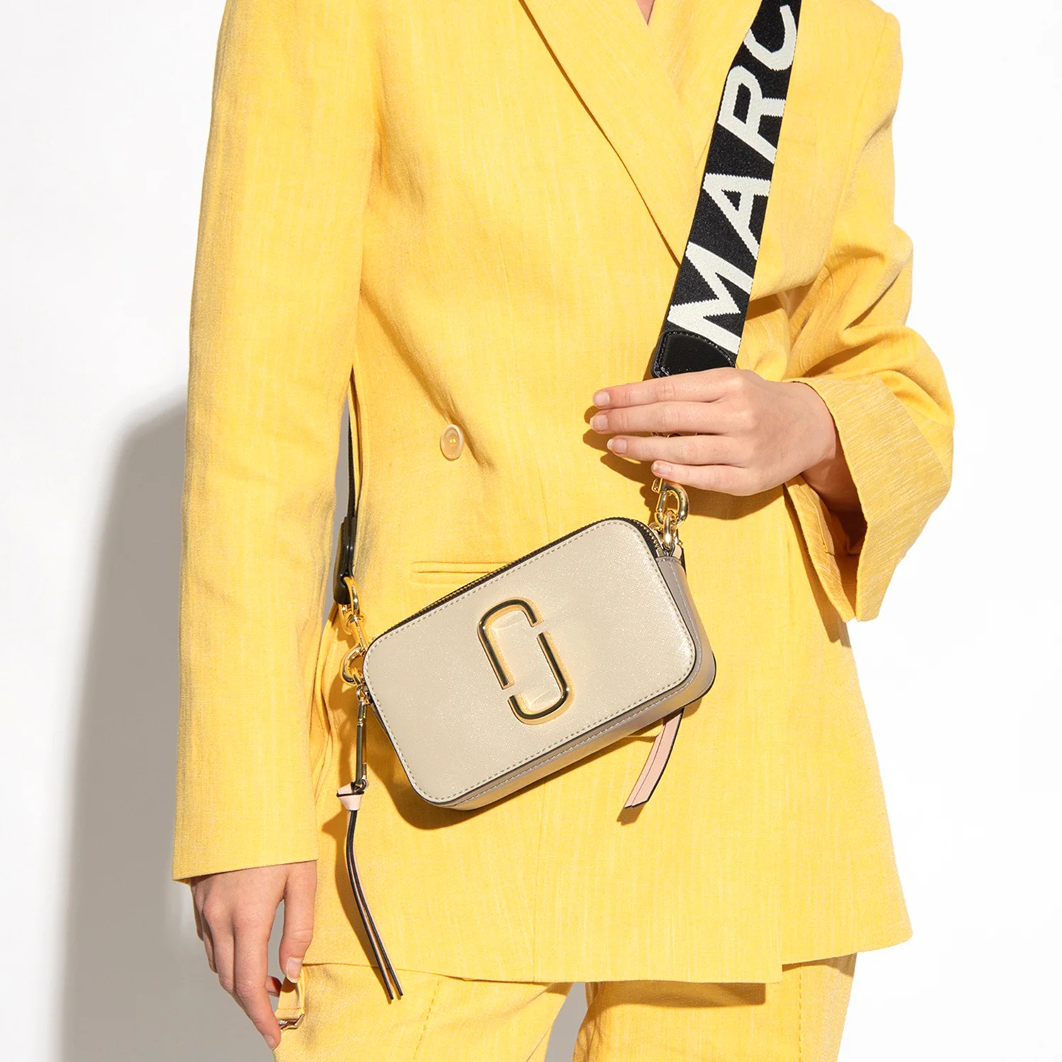 The Snapshort Cross Body Bag - Image 2